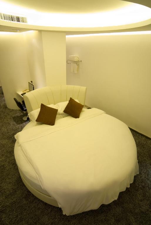 Taizhou Aix Huangyan Hotel エクステリア 写真