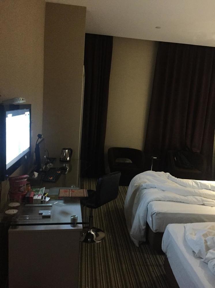 Taizhou Aix Huangyan Hotel エクステリア 写真